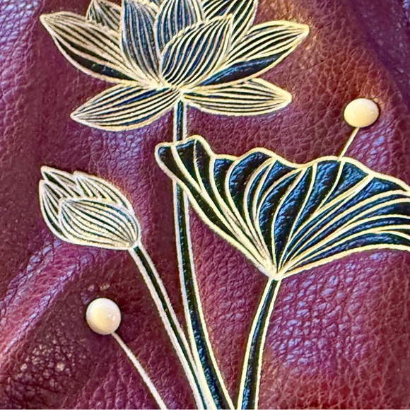 Espe Burgundy Floral Crossbody Bag - Picture 8 of 10